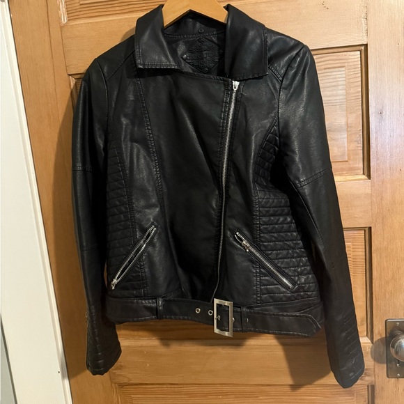 Faux leather biker jacket - Picture 2 of 6